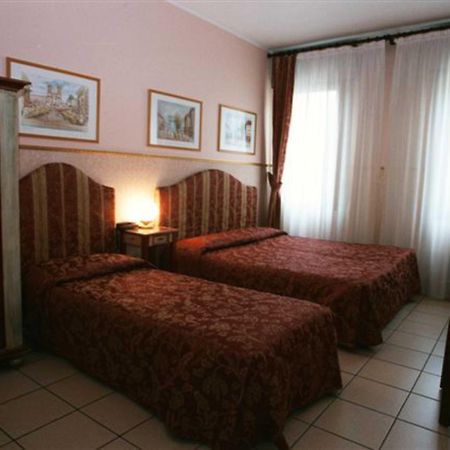 Hotel Ariston Μέστρε Εξωτερικό φωτογραφία
