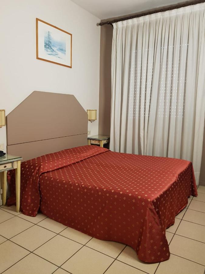 Hotel Ariston Μέστρε Εξωτερικό φωτογραφία