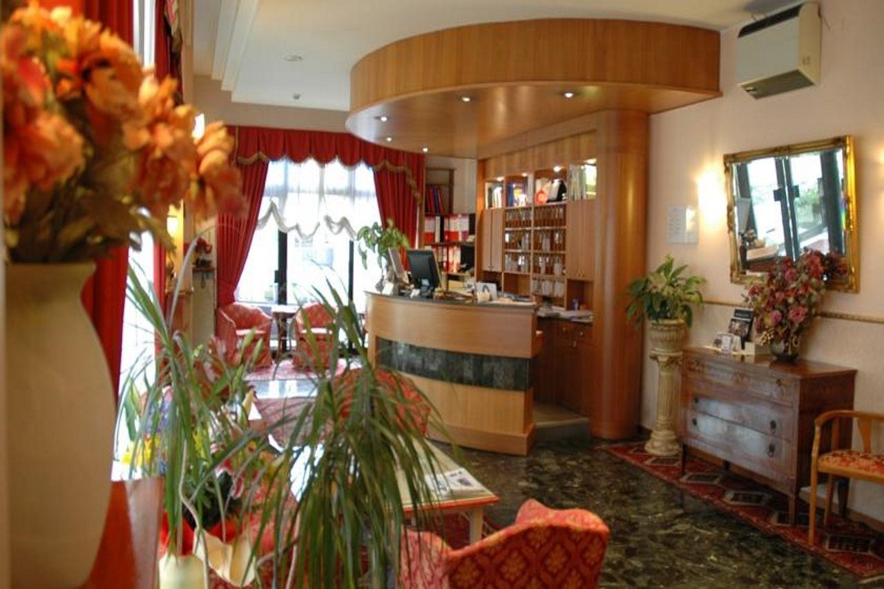 Hotel Ariston Μέστρε Εξωτερικό φωτογραφία